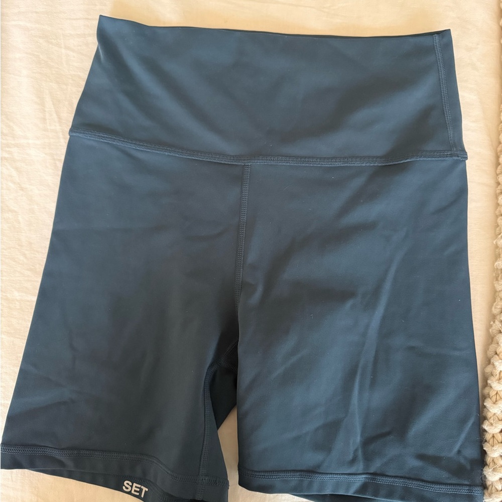 SET Active Women's Luxform Biker Shorts